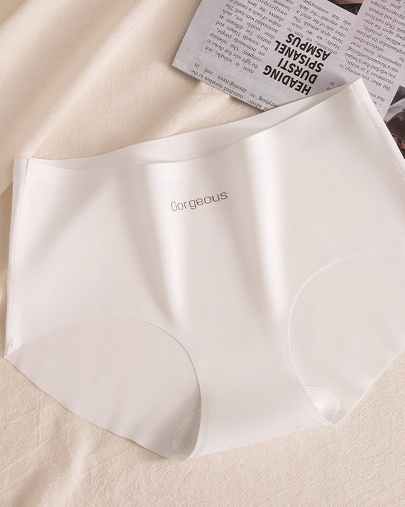 Yoga Fitness Mulberry Silk Antibacterial Seamless Underwear