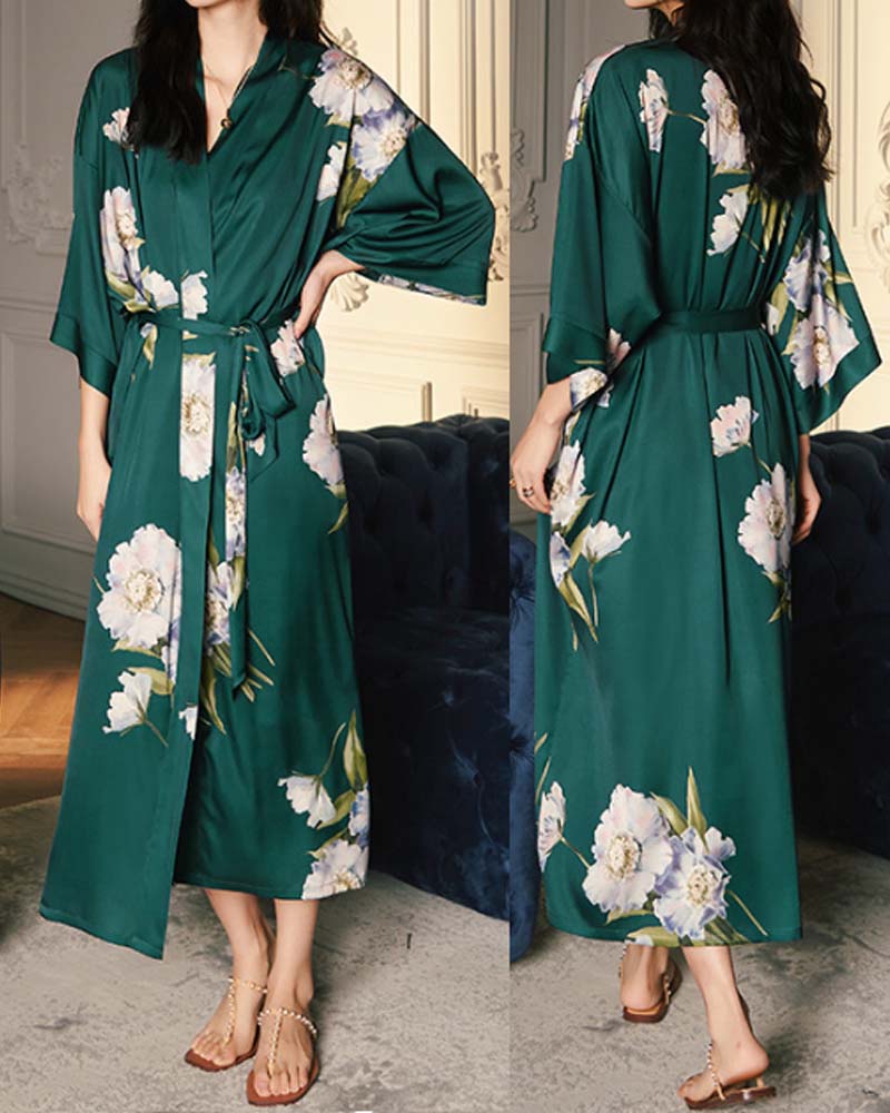 Light Luxury Satin Satin Pajamas With Three-Quarter Sleeves